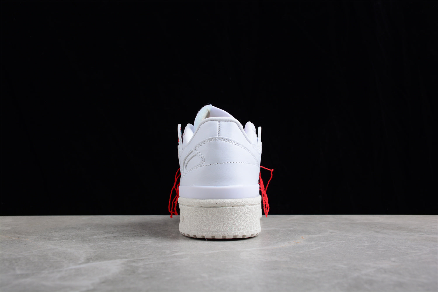 adidas Forum 84 Low Premium in Cloud White / Core Black / Easy Yellow