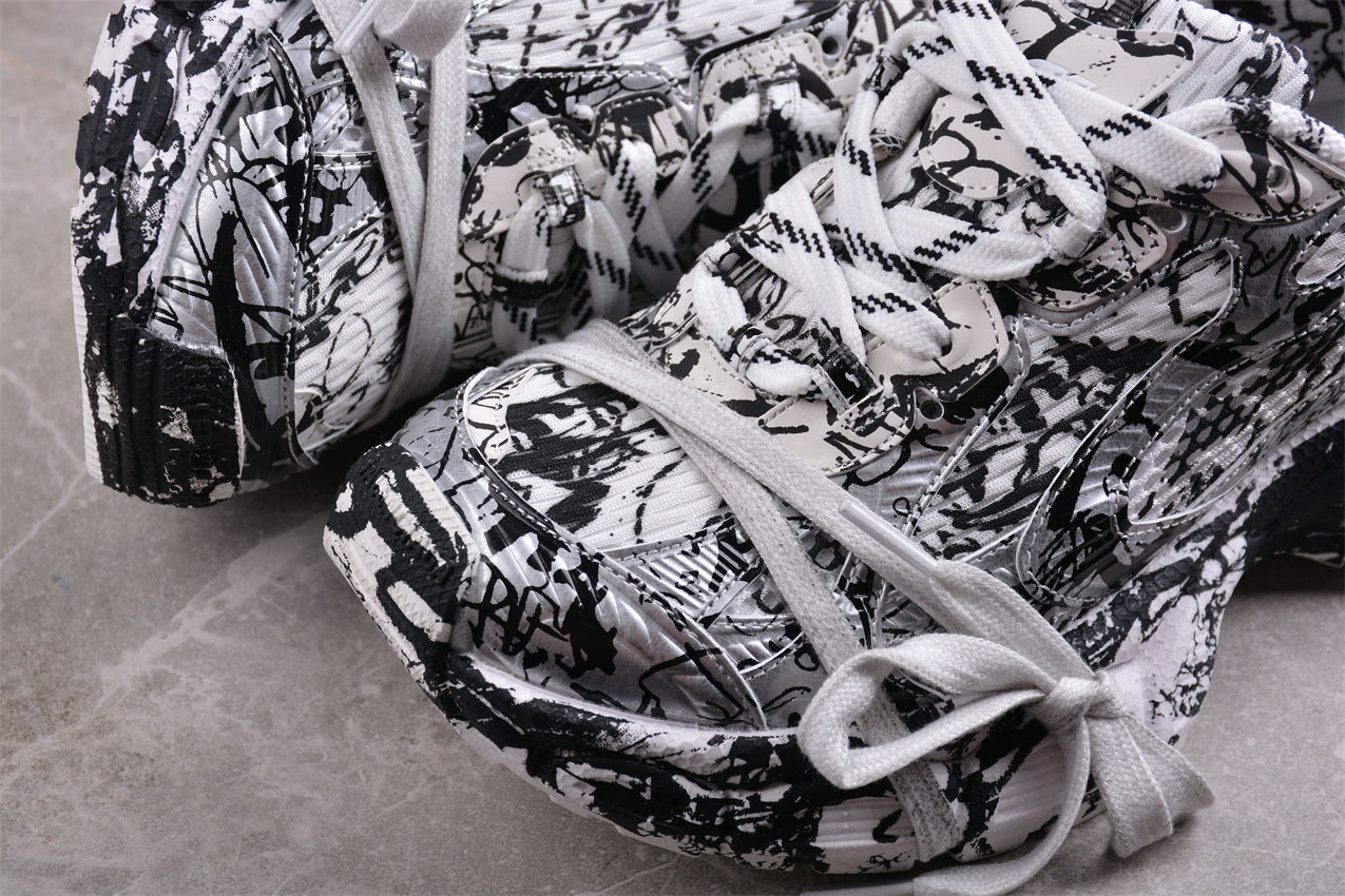 Balenciaga 3XL Extreme Graffiti Sneaker in White/Black - Best Reps Website 2025