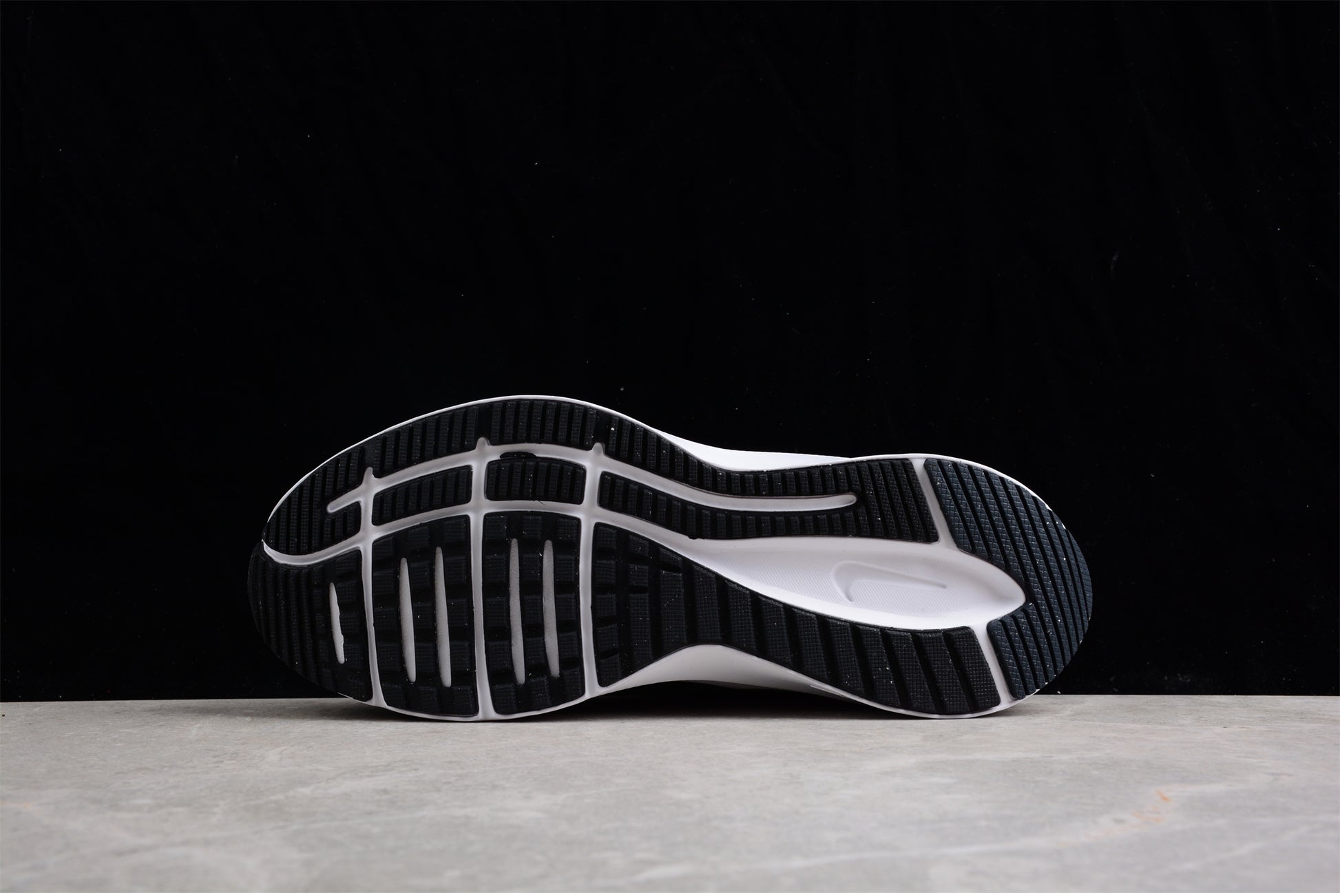 Nike Quest 4 "Black/White" - Best Reps Website 2025