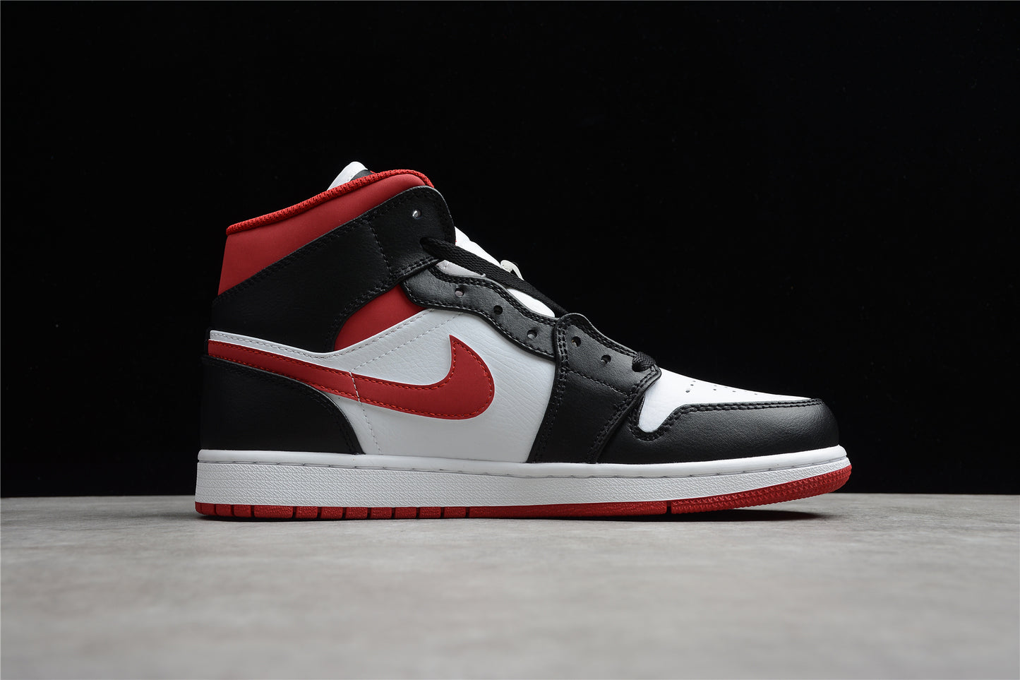 Air Jordan 1 Mid "Gym Red Black White" Chicago Bulls - Best Reps Website 2025