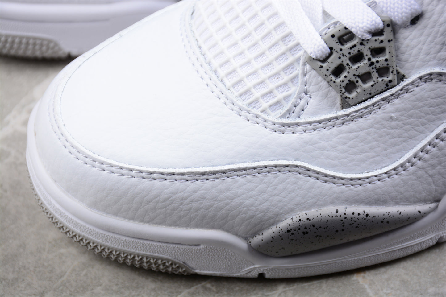 Air Jordan 4 Retro "White Oreo" - Best Reps Website 2025