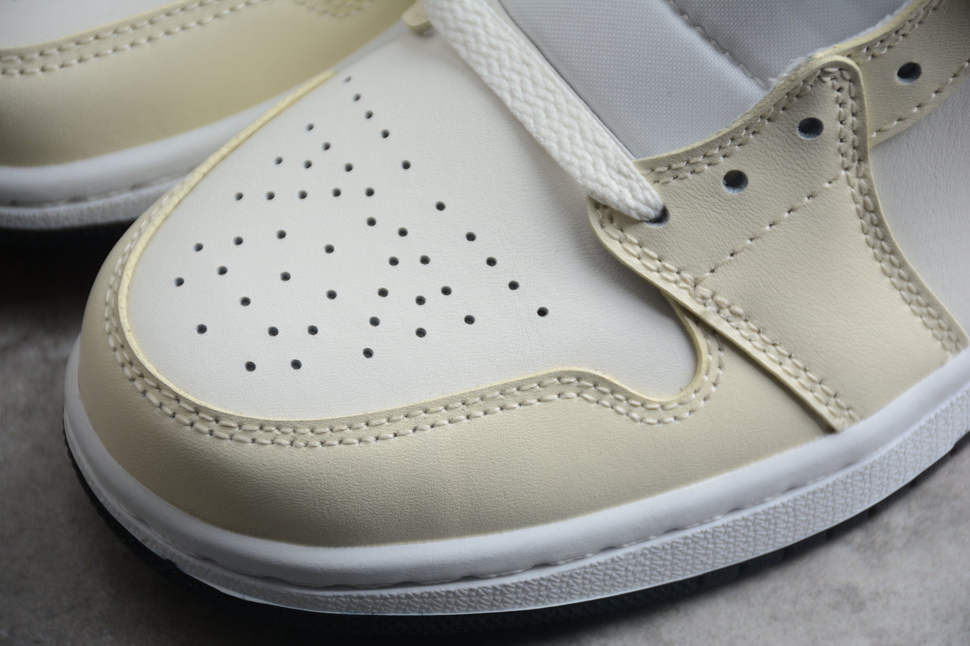 Nike Air Jordan 1 Mid "Coconut Milk" - Best Reps Website 2025