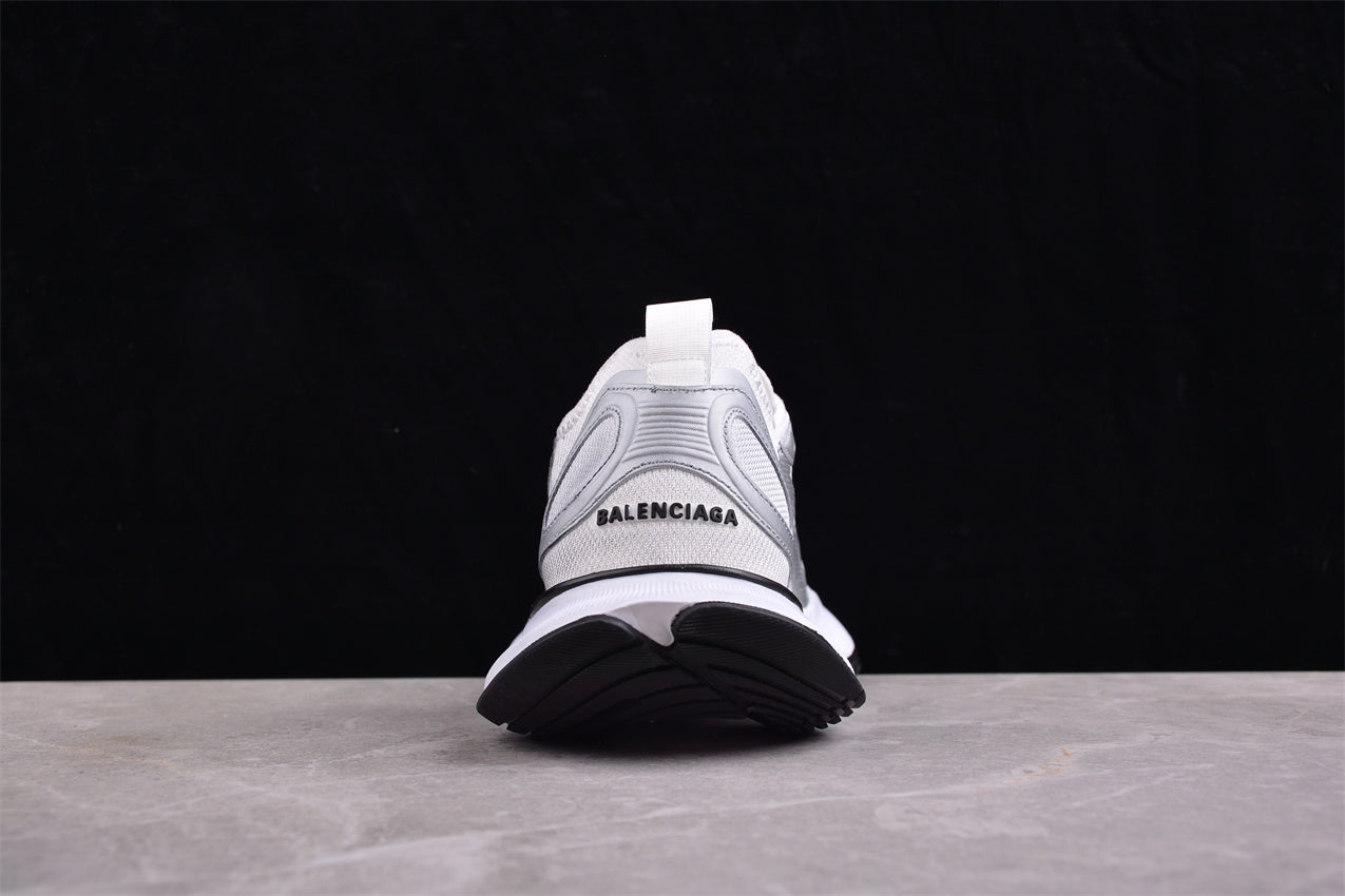 Balenciaga Circuit White/Silver