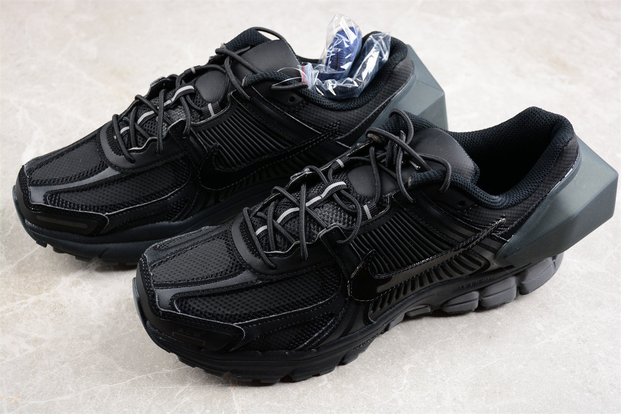 A-COLD-WALL x Nike Zoom Vomero 5*