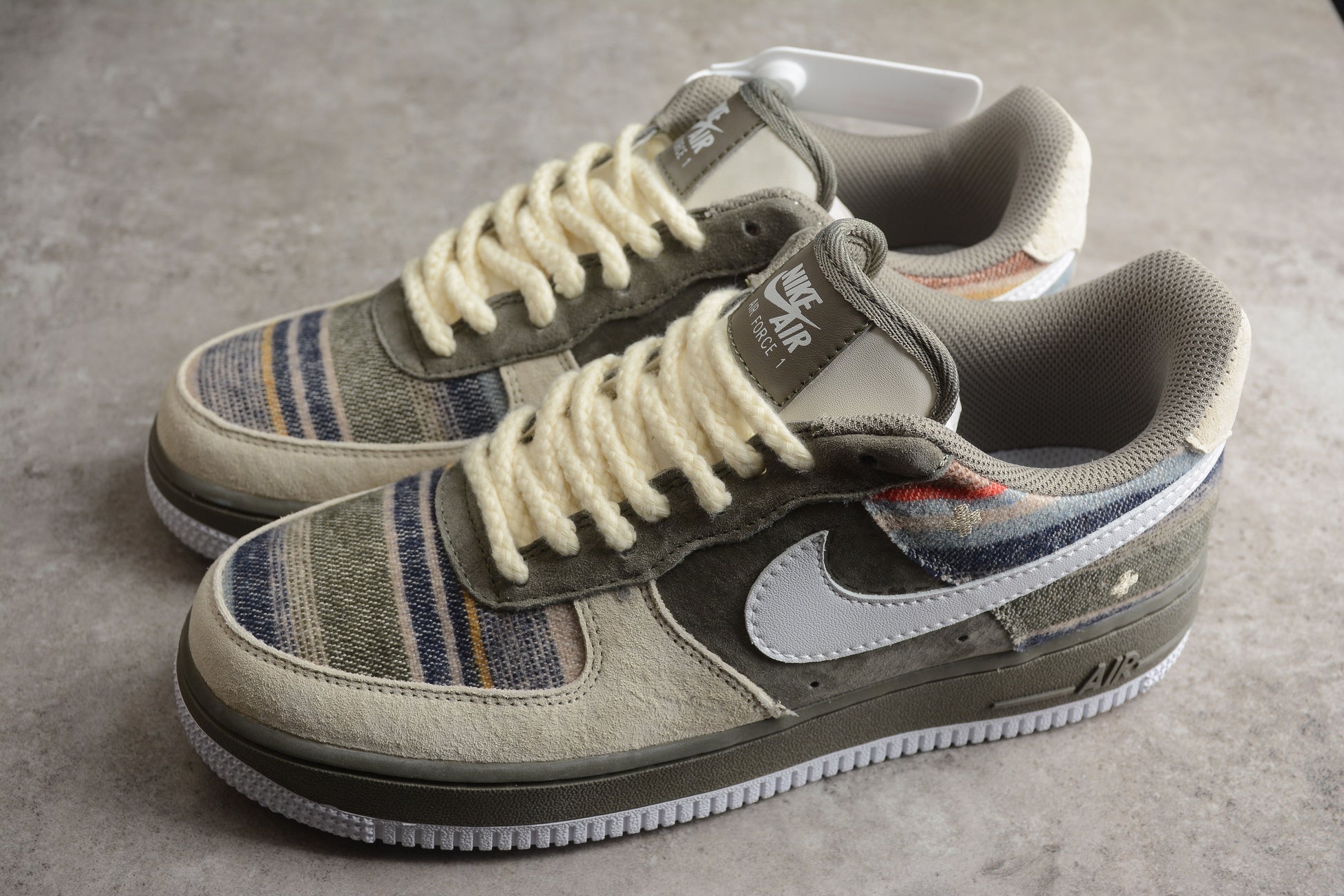 Air Force 1 '07 Low "Cargidan (Dot Perfect) DK Grey"