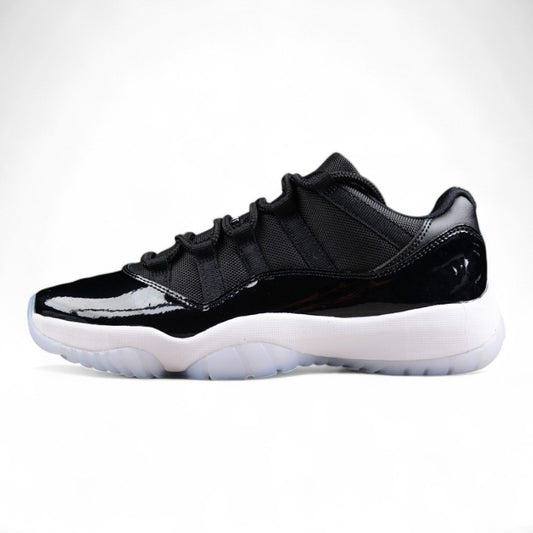 Air Jordan 11 Low "Space Jam" 