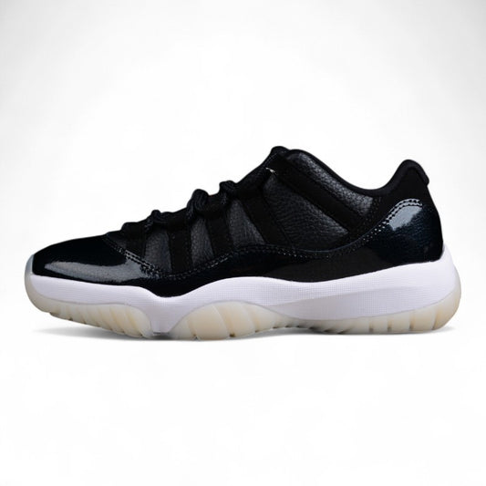 Air Jordan 11 Retro Low "72-10"