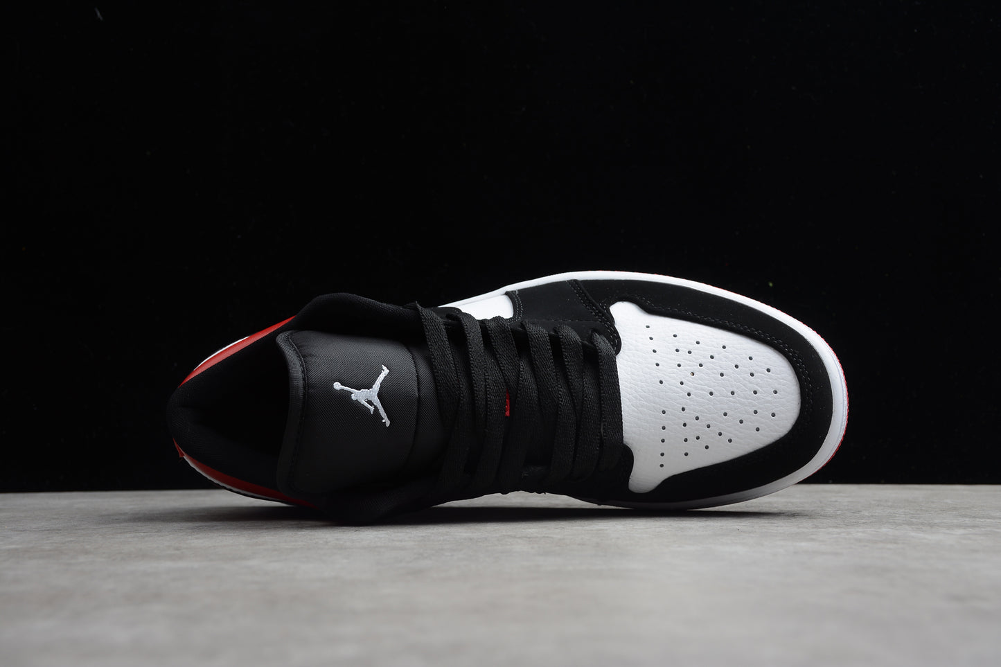 Air Jordan 1 Low "Black Toe"