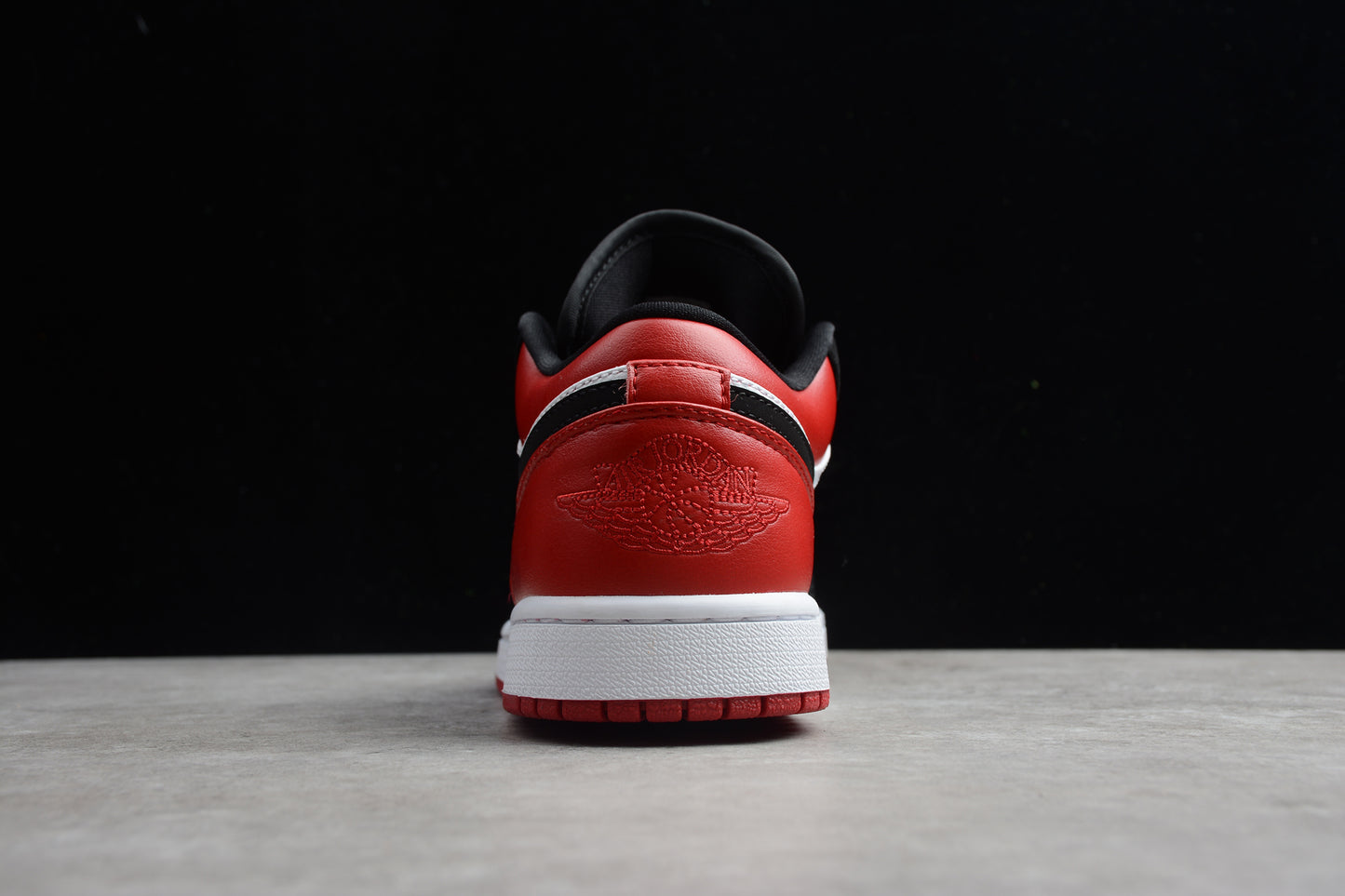 Air Jordan 1 Low "Black Toe"