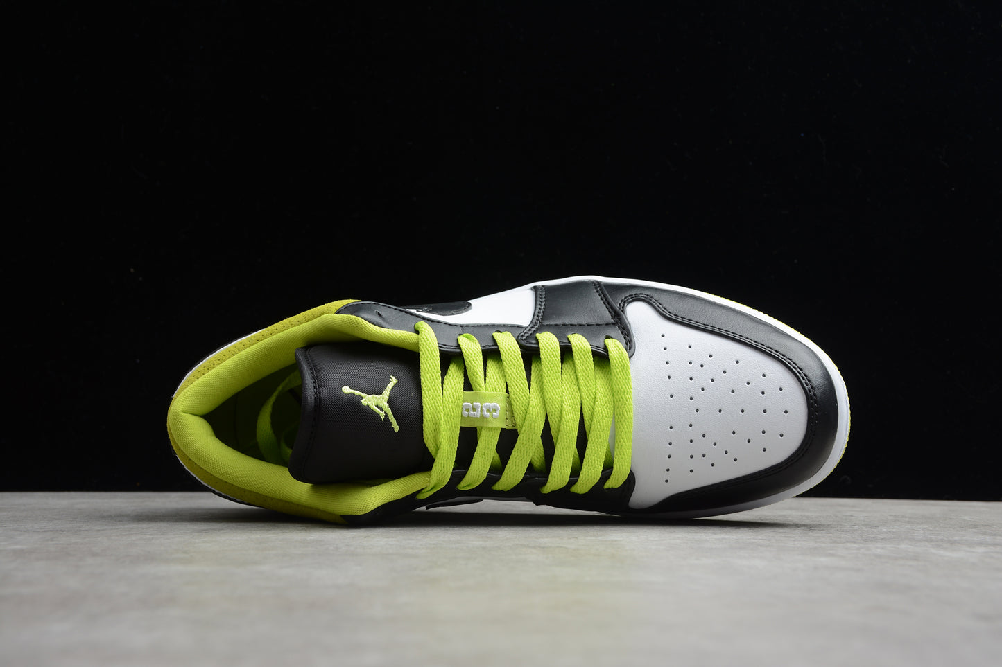 Air Jordan 1 Low "Cyber Green"