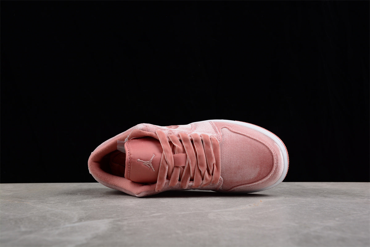 Air Jordan 1 Low "Pink Velvet"