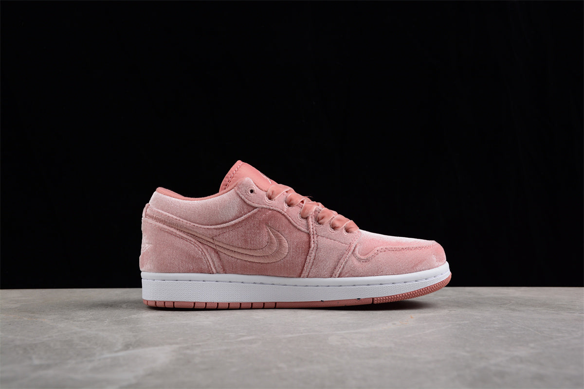 Air Jordan 1 Low "Pink Velvet"