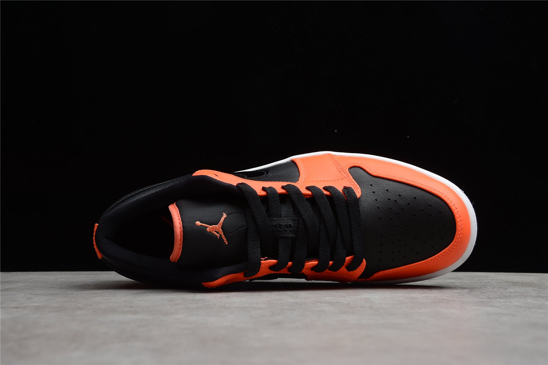 Air Jordan 1 Low SE “Black Orange”