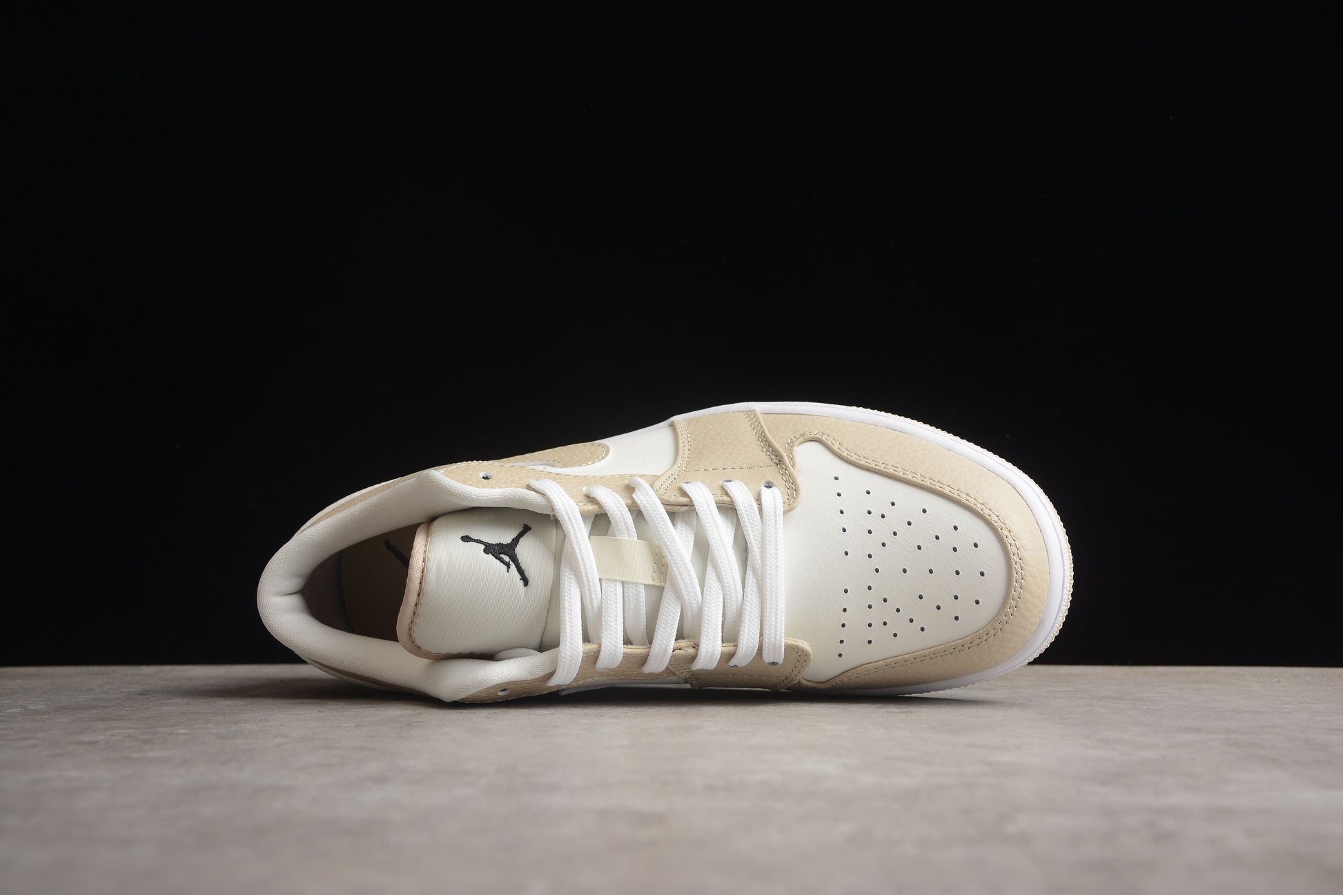 Air Jordan 1 Low SE "Sail Rattan"