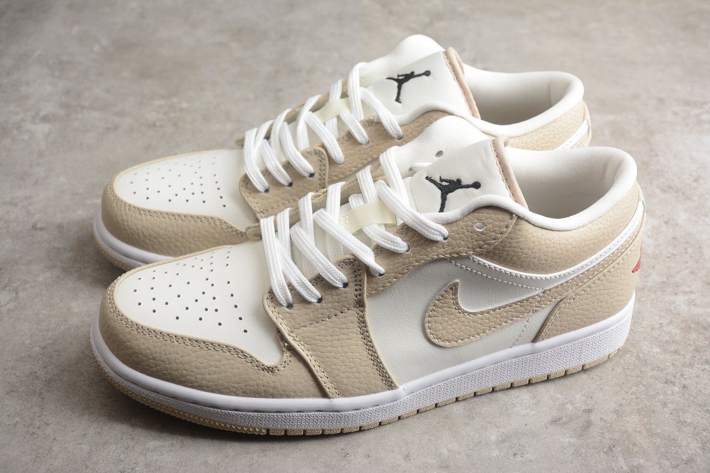 Air Jordan 1 Low SE "Sail Rattan"