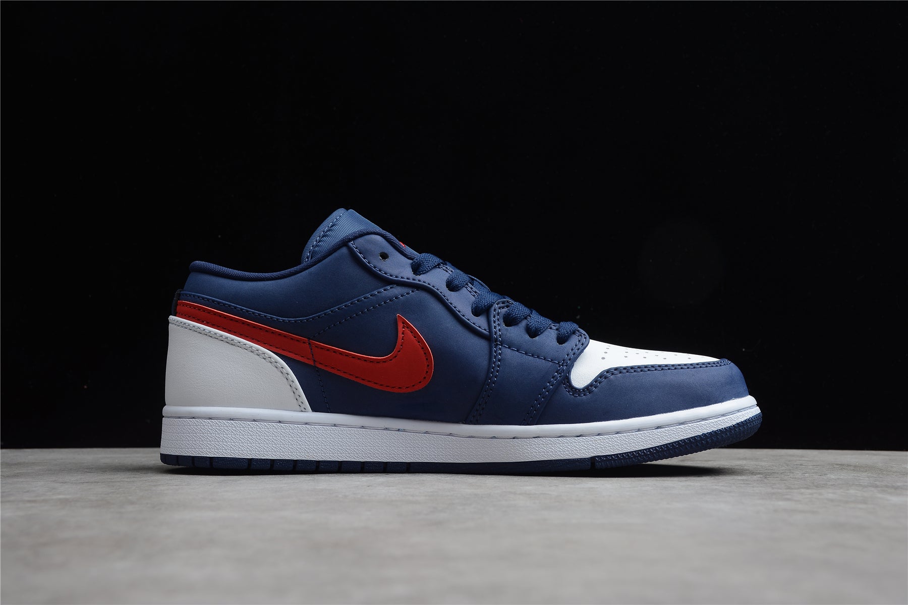 Air Jordan 1 Low “USA” (2020)