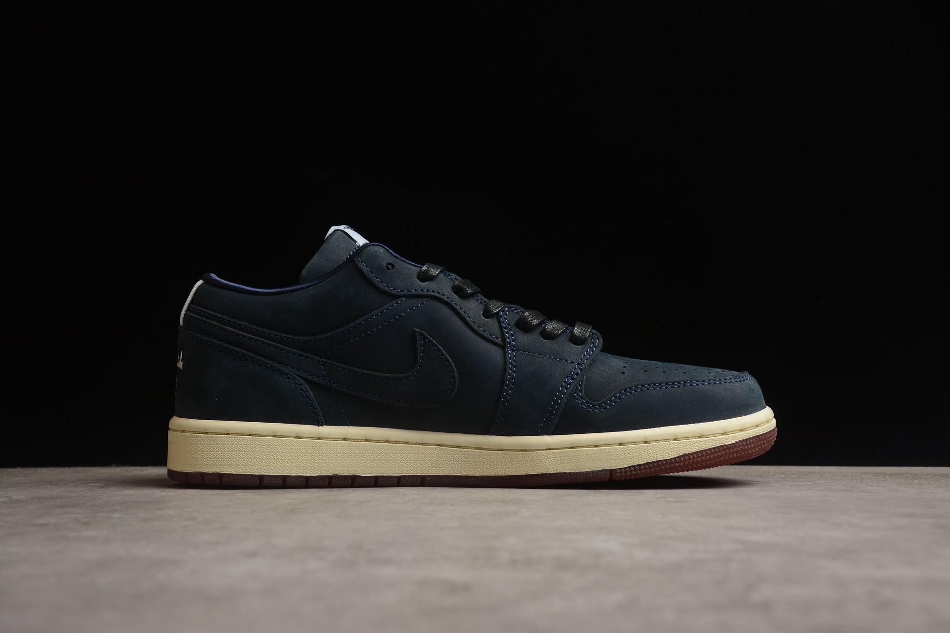 Air Jordan 1 Low x Eastside Golf