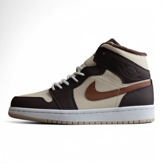 Air Jordan 1 Mid SE "Brown Basalt Fleece"
