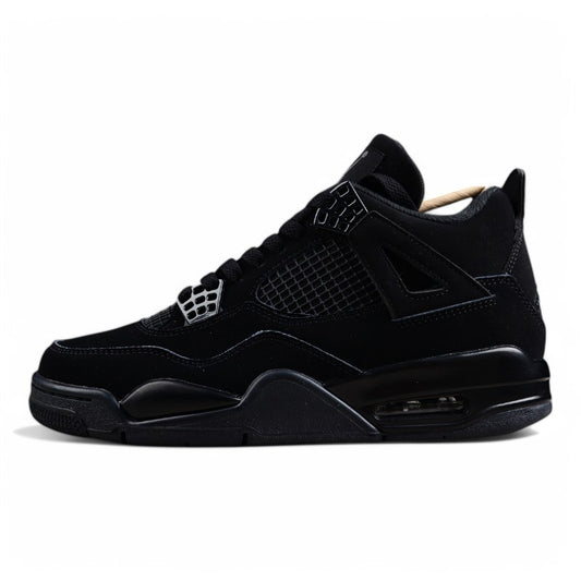 Air Jordan 4 Retro“Black Cat”
