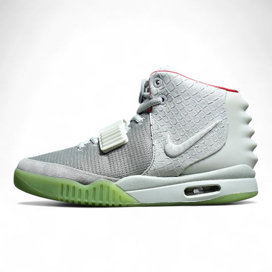 Air Yeezy 2 NRG ‘Pure Platinum’ 
