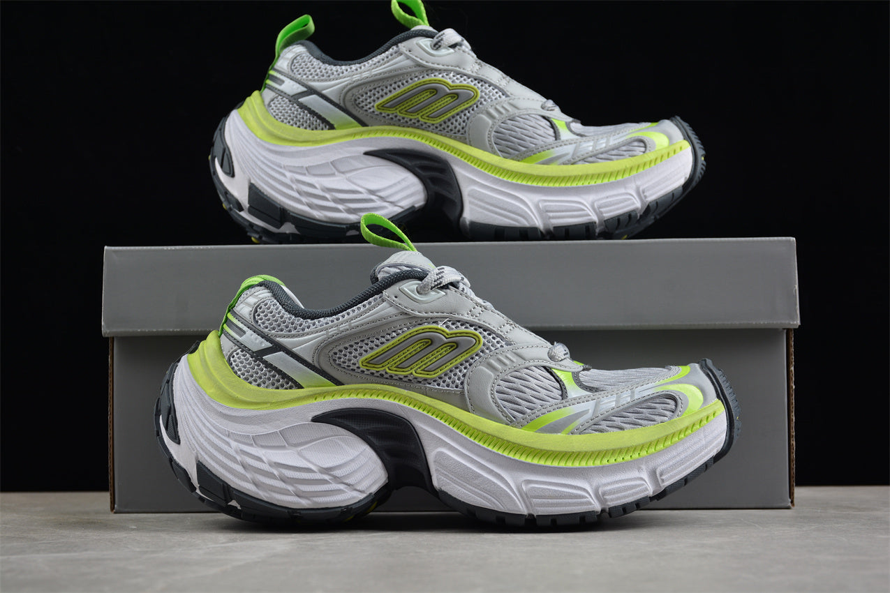  Balenciaga 6XL Sneaker 'Worn-Out / Pearl Glass Green' 