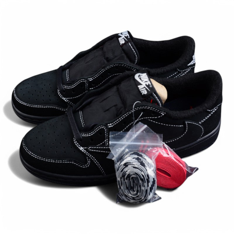 Jordan 1 Retro Low OG SP x Travis Scott "Black Phantom"