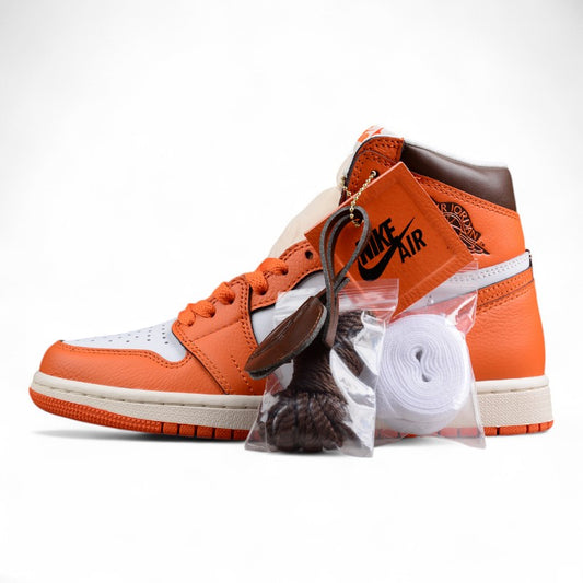 Jordan
Air Jordan 1 High "Starfish" sneakers