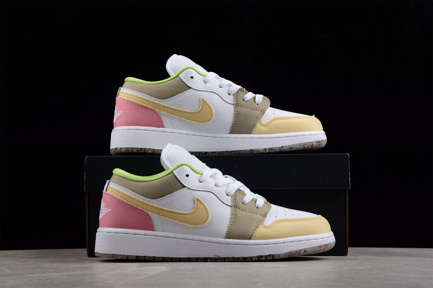 NIKE Air Jordan 1 Low SE GS 'Pastel Grind'