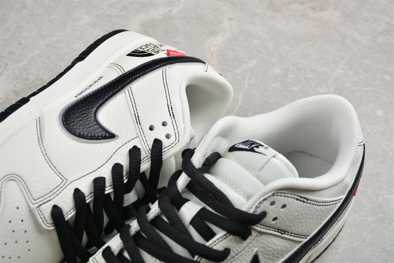 SB Dunk Low Supreme x The North Face White Black