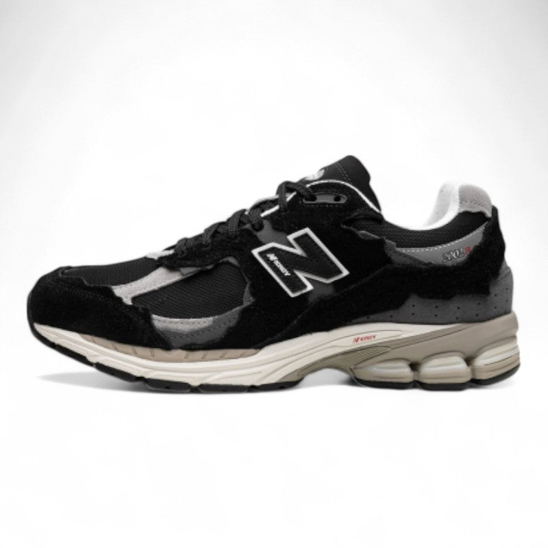  New Balance 2002R “Protection Pack - Black/Grey” 