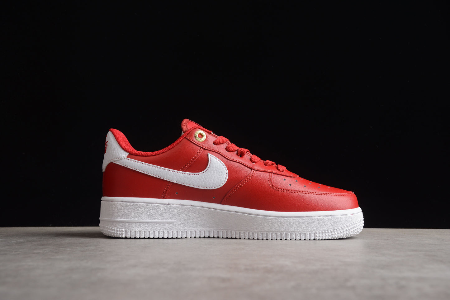 Nike Air Force 1 '07 Premium "Team Red"