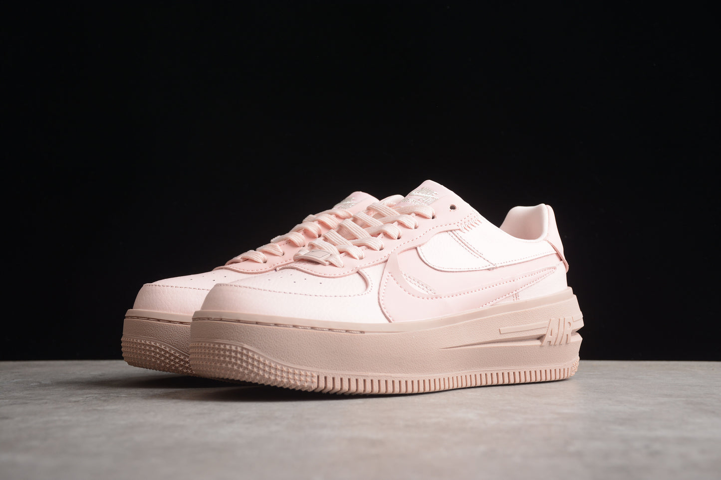 Nike Air Force 1 PLT.AF.ORM "Atmosphere Pink Oxford"