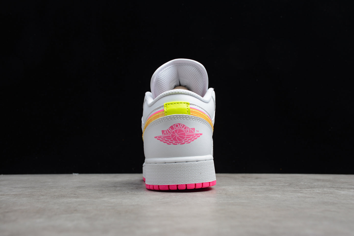 Nike Air Jordan 1 Low GS "Edge Glow"