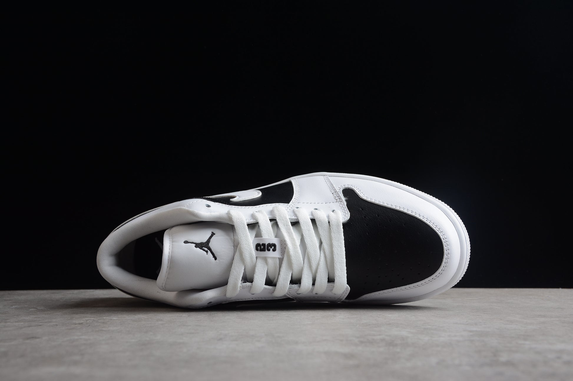 Nike Air Jordan 1 Low "Panda Trainers"