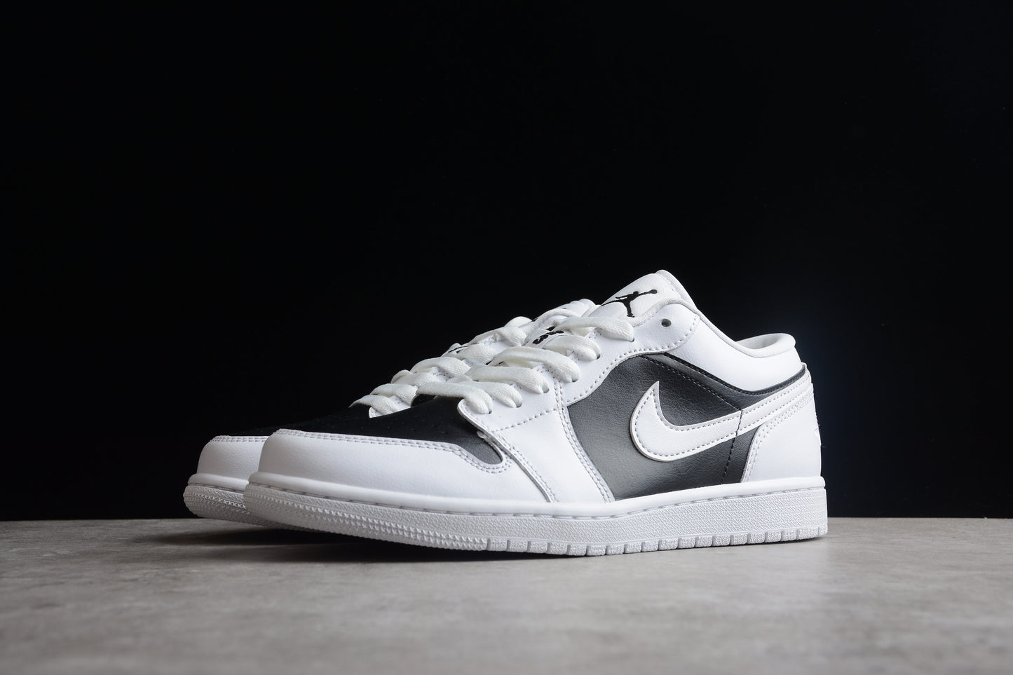 Nike Air Jordan 1 Low "Panda Trainers"