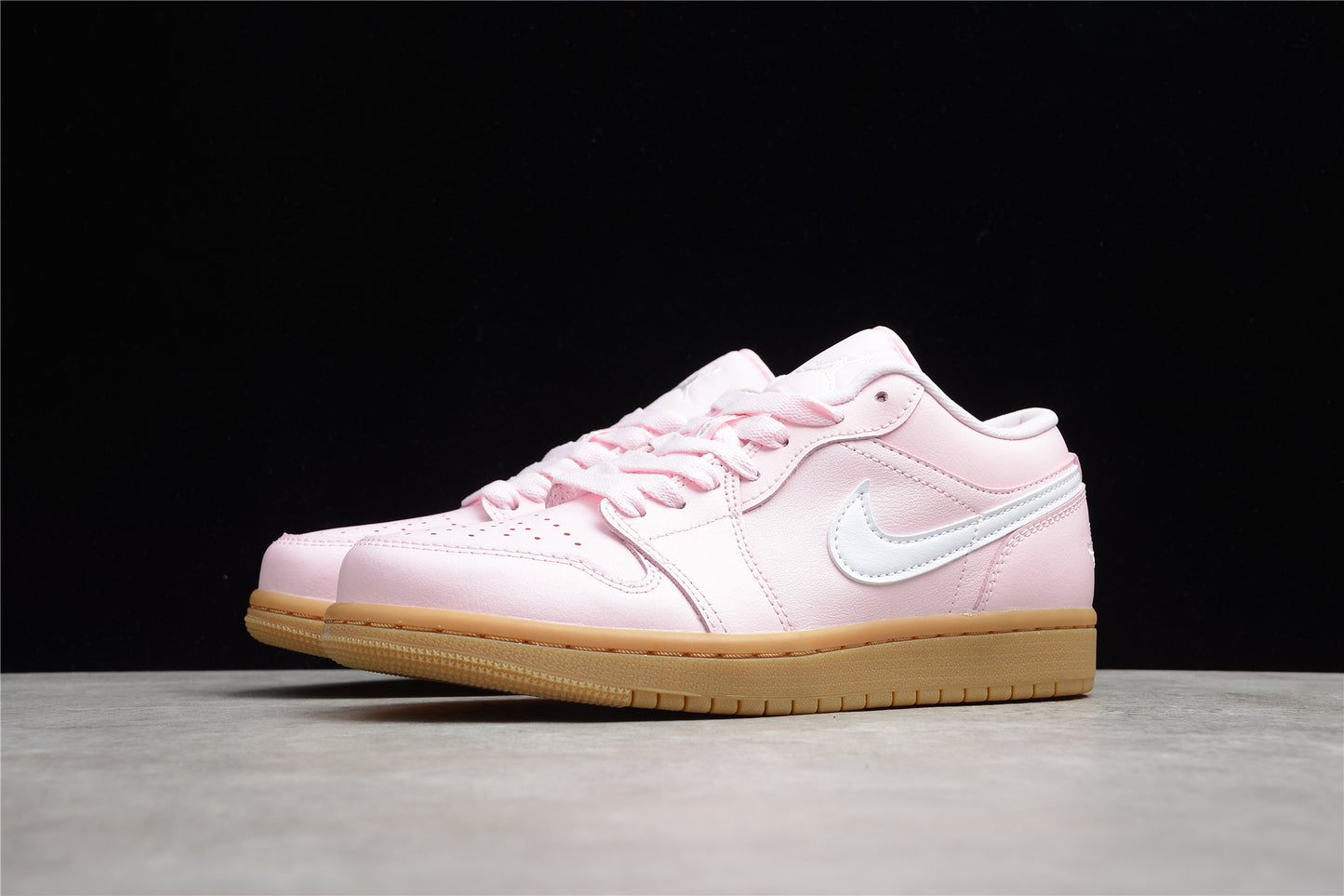 Nike Air Jordan 1 Low "Pink Gum"