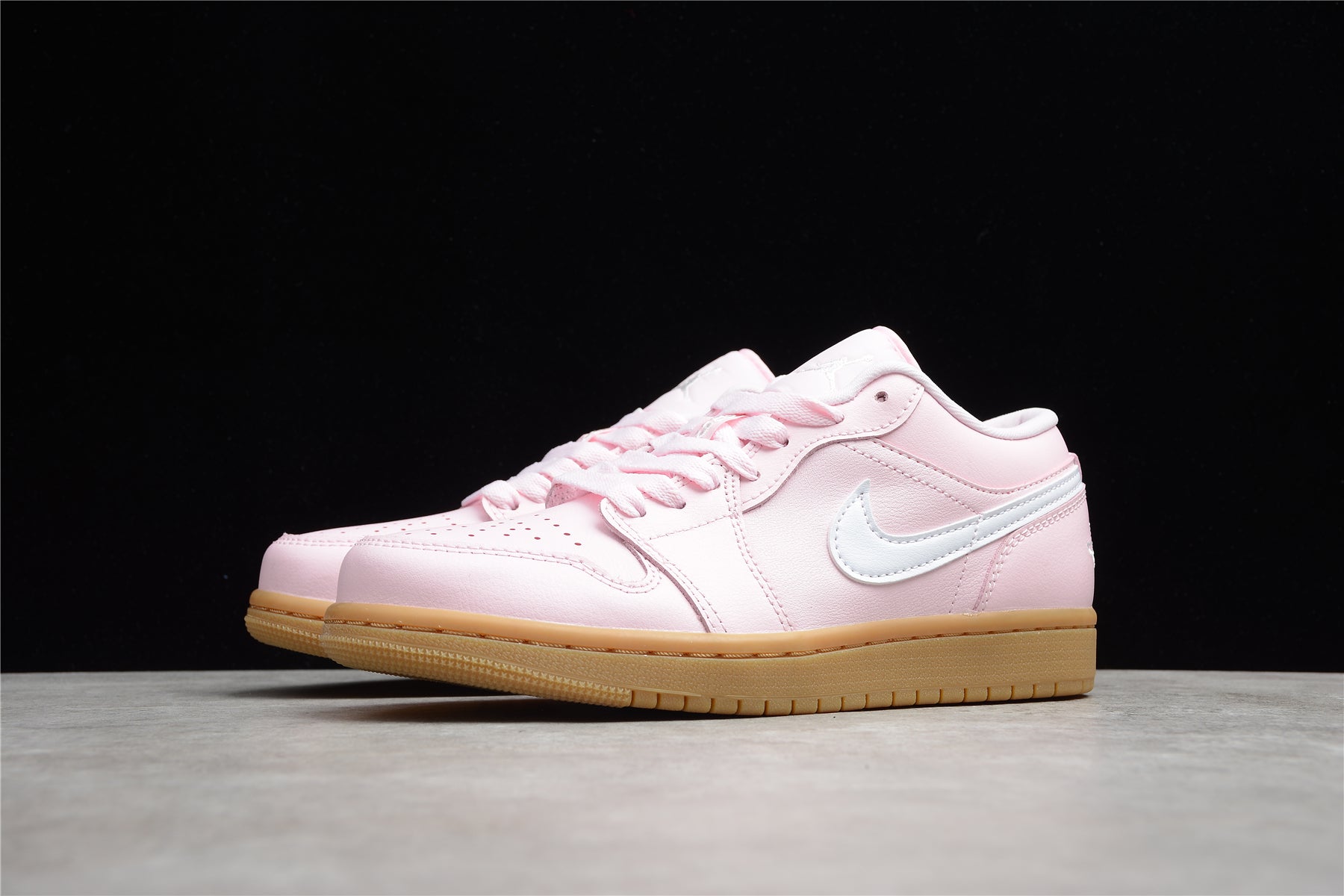 Nike Air Jordan 1 Low "Pink Gum"