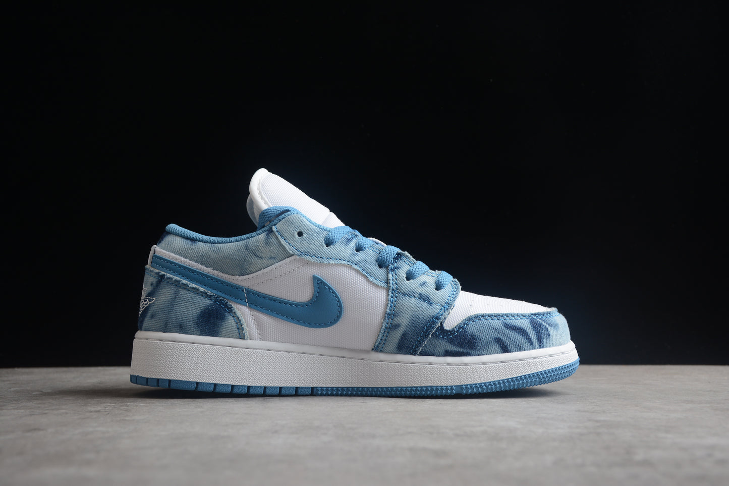 Nike Air Jordan 1 Low Washed Denim (GS)