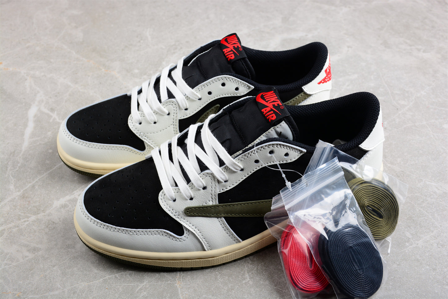 Nike Air Jordan 1 Low x Travis Scott "Olive"