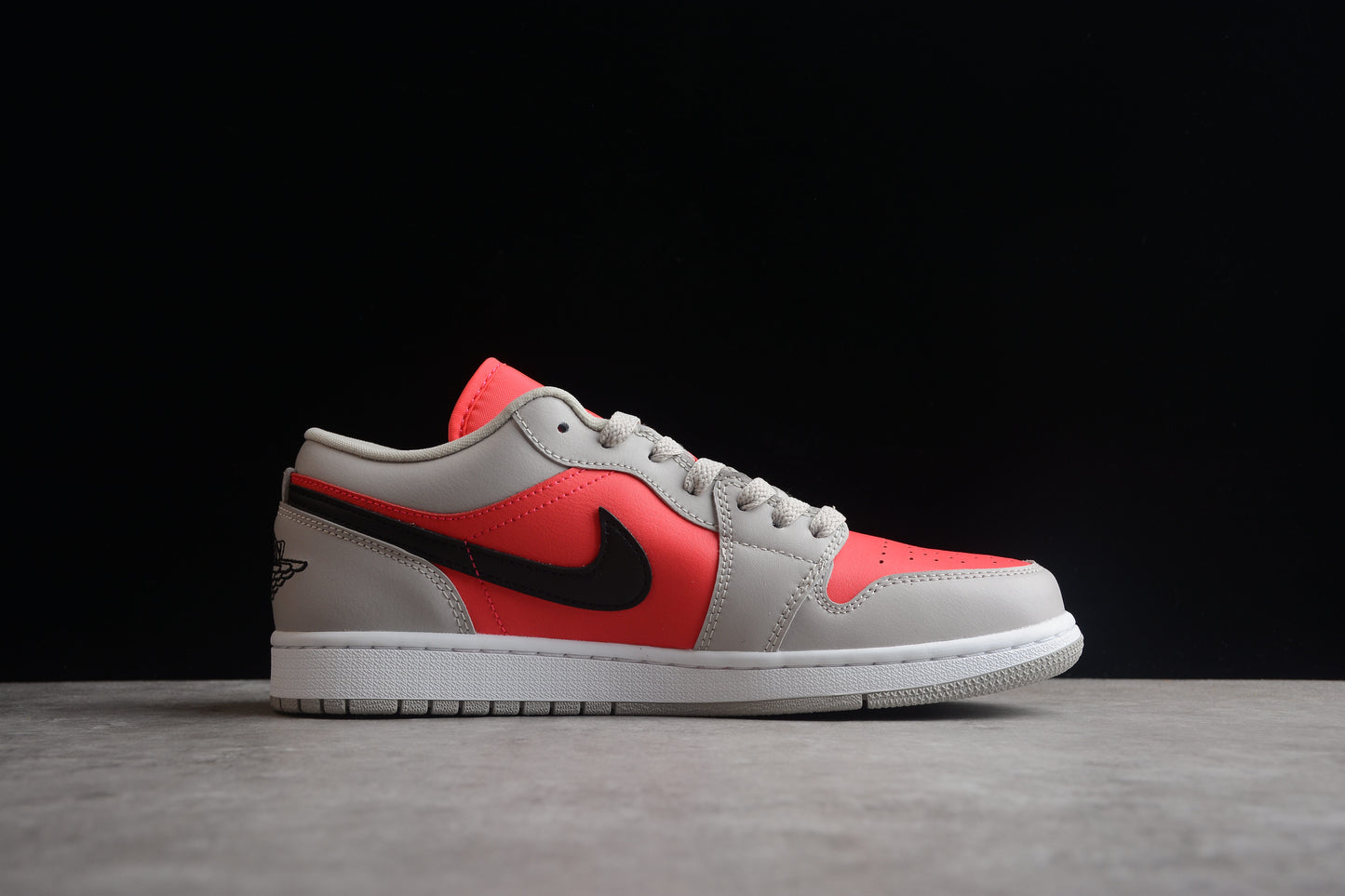 Nike Air Jordan 1 Retro Low ‘Light Iron Ore/Siren Red’