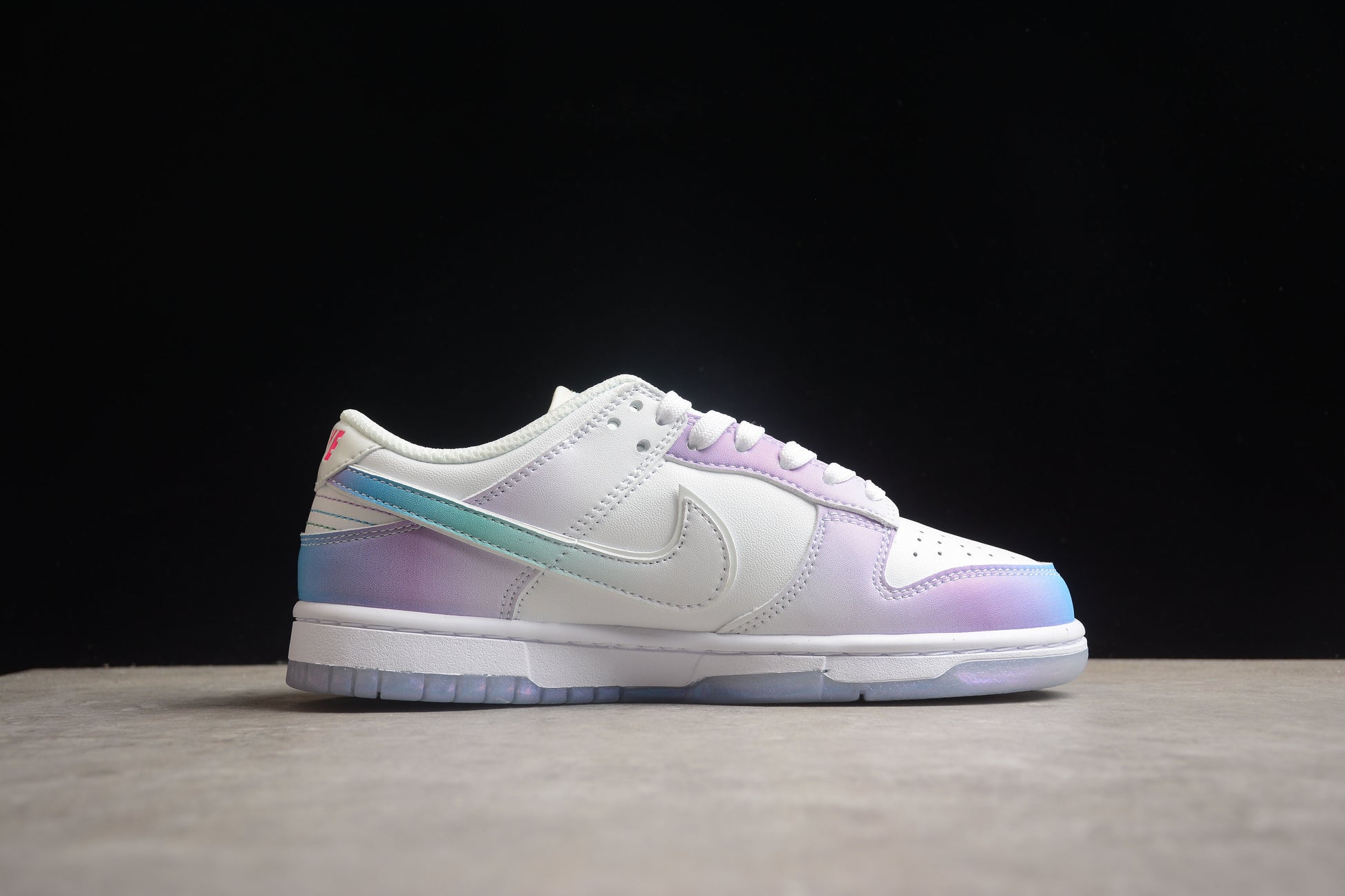 Nike Dunk Low "Violet and Hyper Pink"