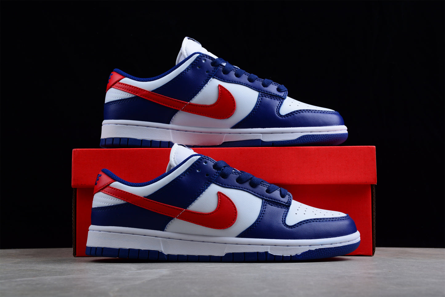  Nike Dunk Low "White Blue and University Red" 