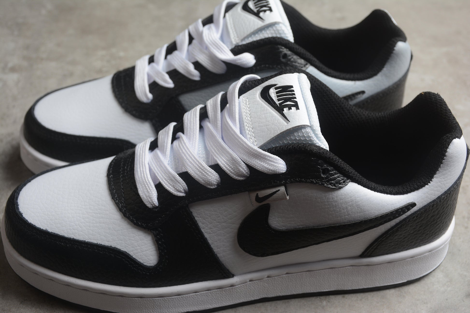Nike Ebernon Low Premium "White/Black"