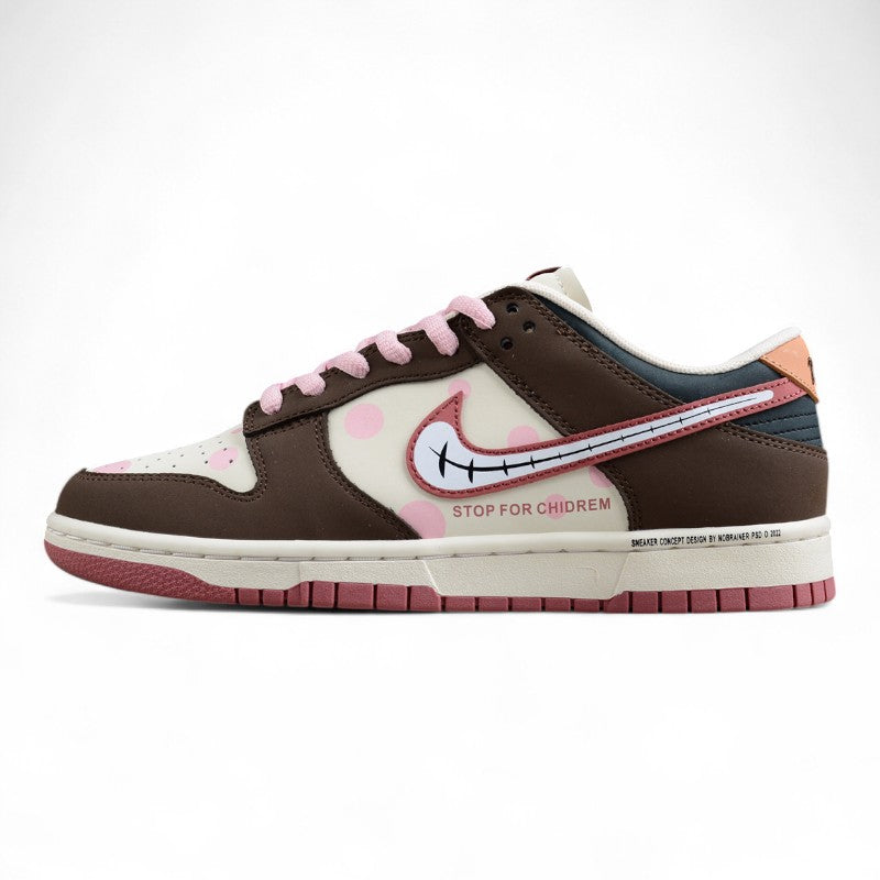Nike SB Dunk x Otomo Katsuhiro “Steamboy OST” Pink/Brown 