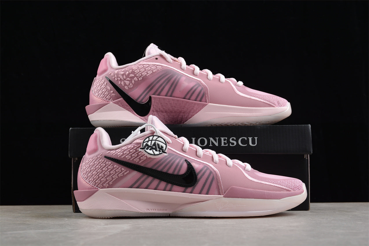 Nike WMNS Sabrina 2 “Pink Foam Triple”
