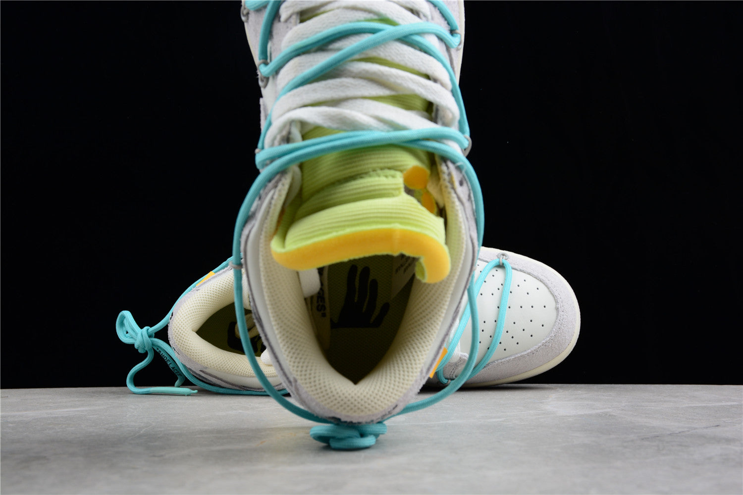 Off-White x Nike SB Dunk Low "The 50"
