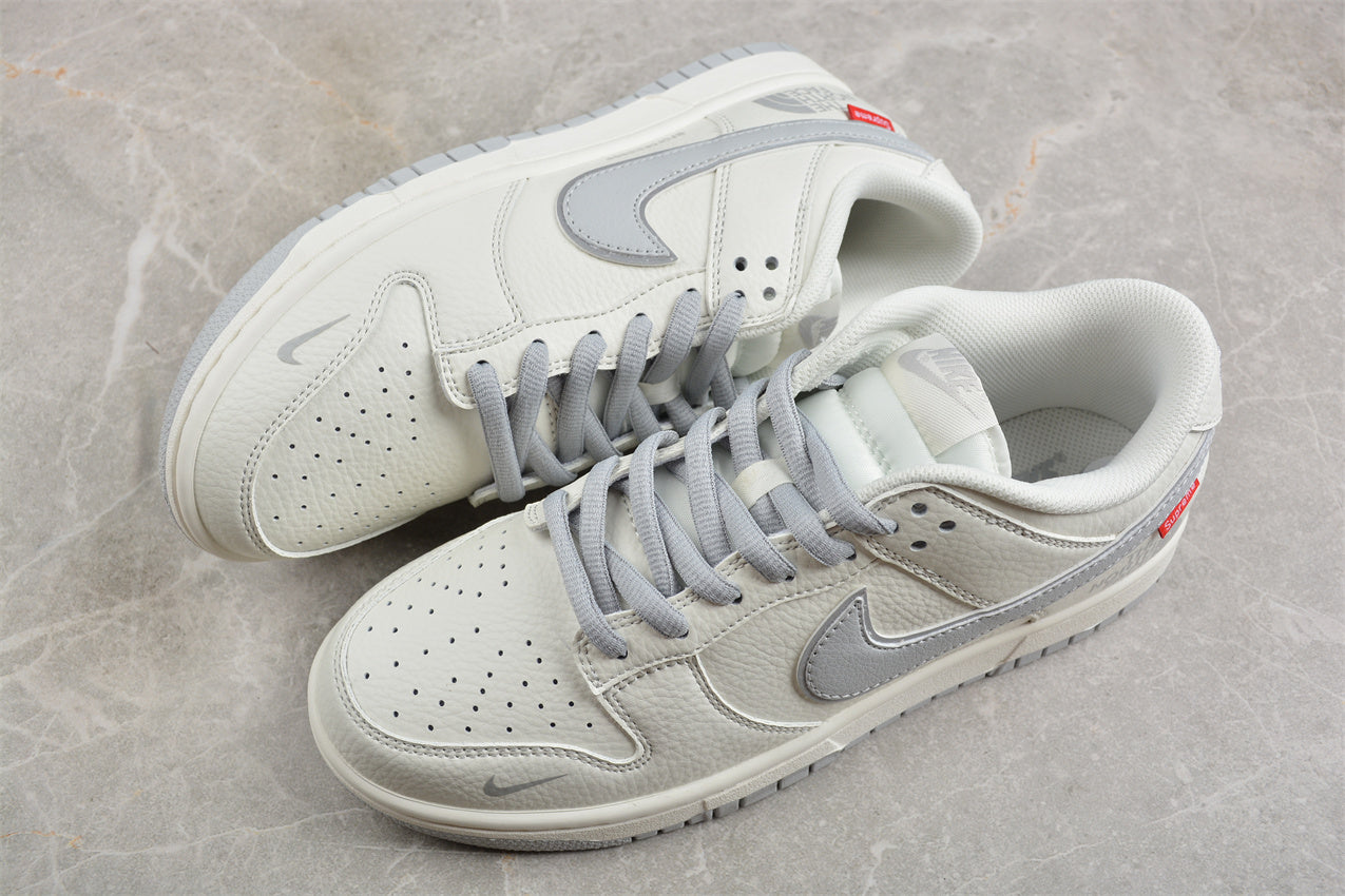 SB Dunk Low Supreme x The North Face White Grey