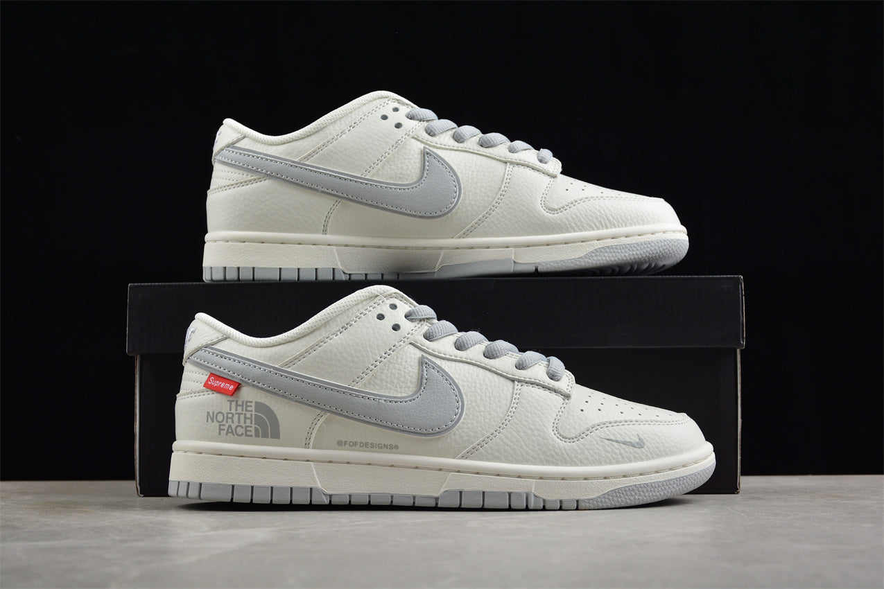 SB Dunk Low Supreme x The North Face White Grey