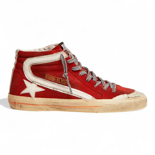 Sneaker Slide Penstar in red suede with white details
