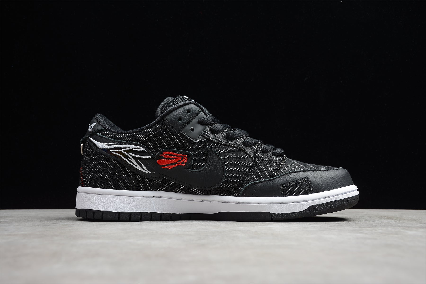  Wasted Youth × Nike SB Dunk Low "Black" 